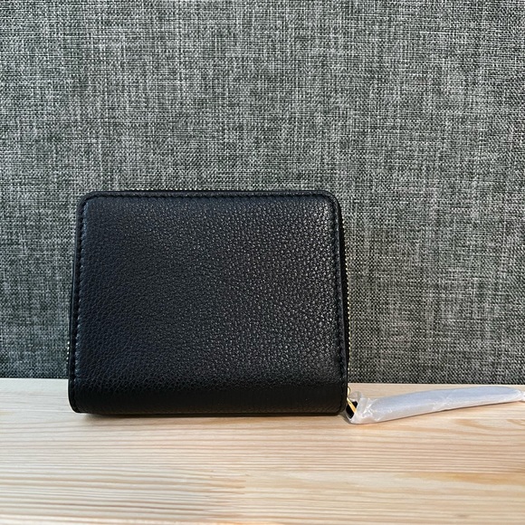 TORY BURCH PERRY BI-FOLD WALLET - Picture 3 of 7